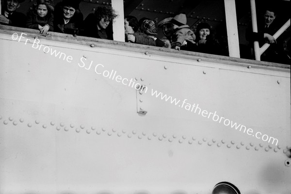 SS CALEDONIA PASSENGERS